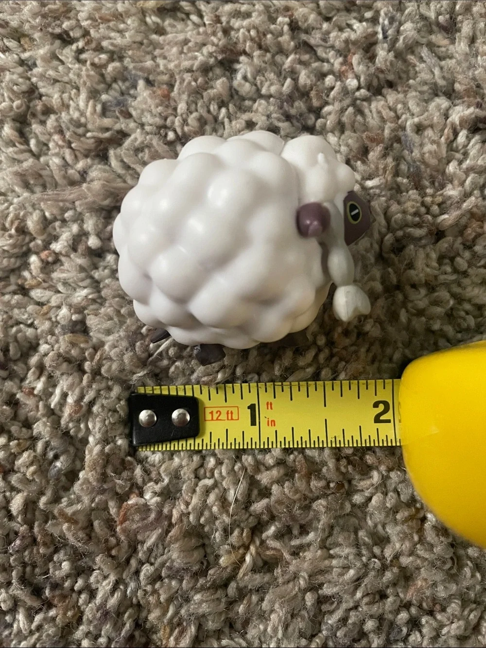 Pokemon Wooloo Plastic Battle Figure
